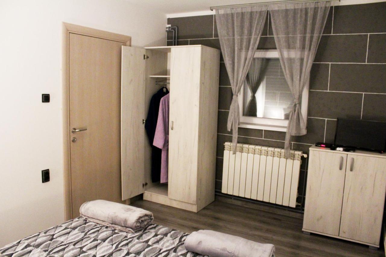 Apartmán Epi Lux House Zemun Exteriér fotografie